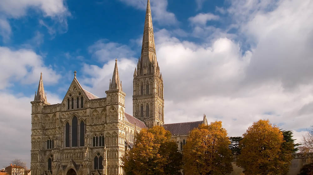 Salisbury cathedral in fall