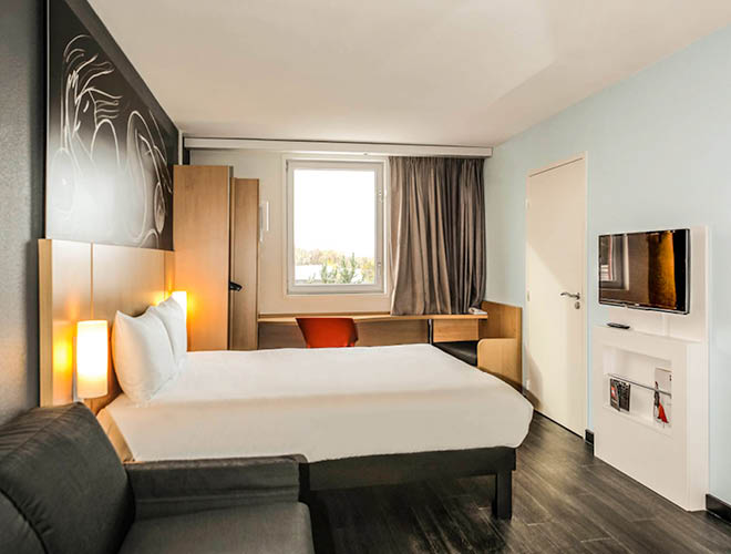 http://www.accorhotels.com/7377