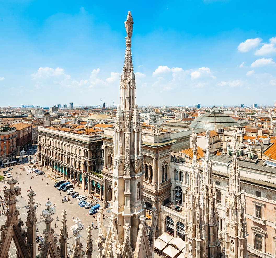 Aerial view of the Piazza del Duomo with Galleria Vittorio Emanuele II in Milan, Italy. 