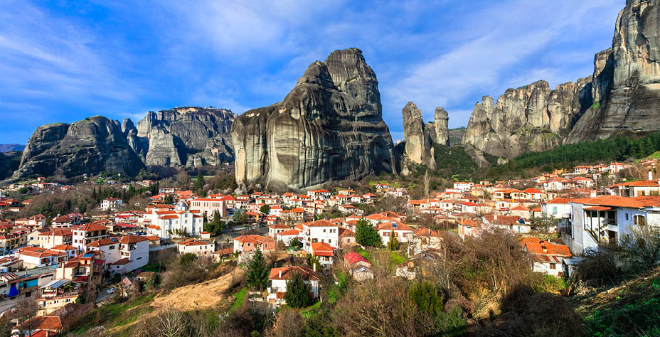 Landmarks of Greece - unique Meteora rocks. view of Kalambaka vi